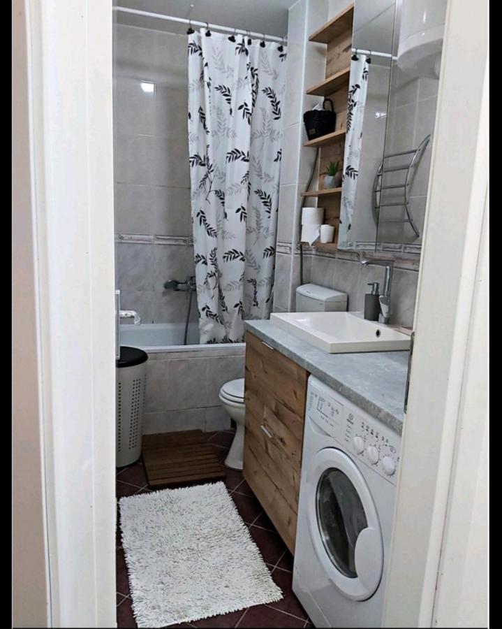 Anka Apartman Semêndria Exterior foto